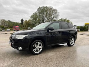 MITSUBISHI OUTLANDER 2.2 DI-D Instyle Navi 4WD (Automata)