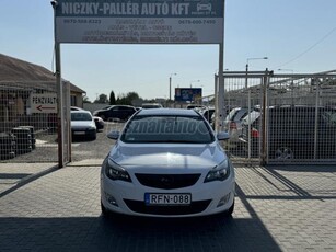 OPEL ASTRA J Sports Tourer 1.3 CDTI EcoFLEX Start-Stop Enjoy TÉLI +NYÁRI GUMIABRONCS!