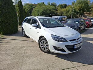 OPEL ASTRA J Sports Tourer 1.4 Active Megkímélten eladó!