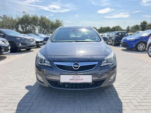 OPEL ASTRA J Sports Tourer 1.4 T Cosmo (Automata) KLÍMA! ÜLÉS+KORMÁNYFŰTÉS! XENON!