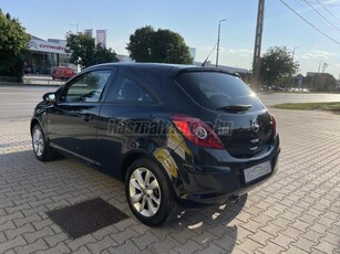 OPEL CORSA D 1.2 Cosmo KLÍMA ! ÜLÉSFŰTÉS! VEZETETT SZERVIZKÖNYV !