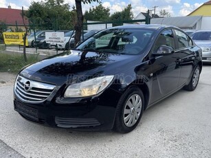 OPEL INSIGNIA 1.6 / Új gumik / Vezetett szervizkönyv / Szívó benzines /