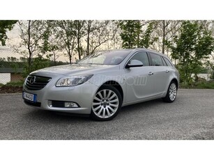 OPEL INSIGNIA Sports Tourer 2.8 V6 T Sport AWD 2kulcs. Szkönyv. 8 Alufelni. Sok Extra!