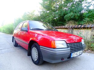 OPEL KADETT E 1.3 GL