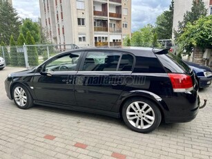 OPEL SIGNUM 1.9 CDTI Cosmo