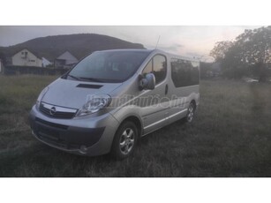 OPEL VIVARO 2.5 CDTI Tour Cosmo L1H1 2.7t MTA