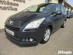 Peugeot 5008 1.6 HDi Premium 2TR Digitklima. Te...