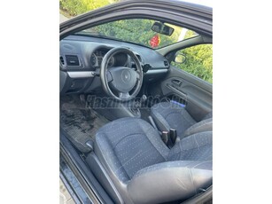 RENAULT CLIO 1.2 16V 501