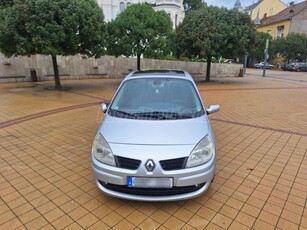 RENAULT GRAND SCENIC Scénic 1.9 dCi Expression