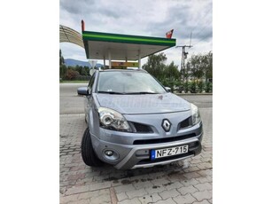 RENAULT KOLEOS 2.5 16V Privilege