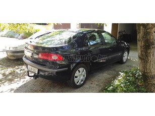 RENAULT LAGUNA 1.9 dCi Expression