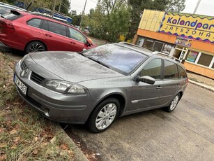 RENAULT LAGUNA 2.0 Dynamique +Gyári fényezés+szerv könyv+Nagy navi.+