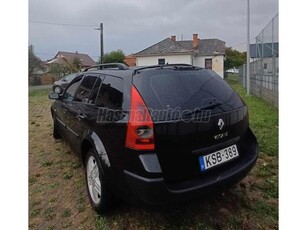 RENAULT MEGANE Grandtour 1.5 dCi Authentique Plus