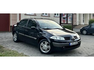 RENAULT MEGANE Limousine 1.6 Dynamique Plus