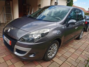 RENAULT SCENIC Grand Scénic 1.9 dCi Dynamique