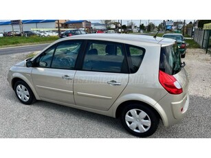 RENAULT SCENIC Scénic 1.5 dCi Dynamique