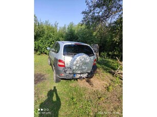 RENAULT SCENIC Scénic RX4 1.9 dCi Dynamique