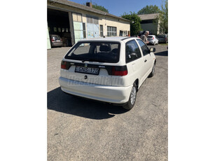 SEAT IBIZA 1.0i E