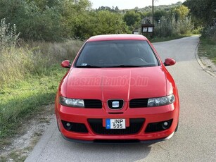 SEAT LEON 1.8 T 20V Cupra R