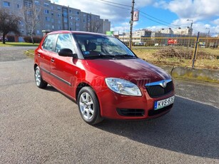 SKODA FABIA 1.4 16V Ambiente MAGYARORSZÁGI VEZETETT SZERVIZKÖNYVVEL