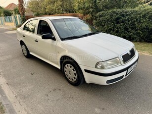 SKODA OCTAVIA 1.4 Cool Tradition