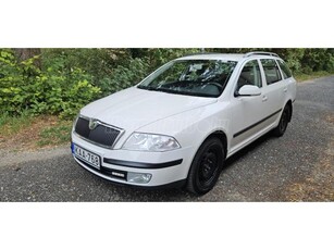 SKODA OCTAVIA 1.6 Ambiente friss műszaki.vonóhorog.karbantartott