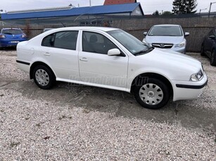 SKODA OCTAVIA 1.6 Tour