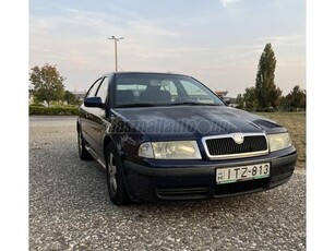 SKODA OCTAVIA 1.8 Turbo Elegance