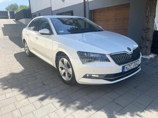 SKODA SUPERB 2.0 TDi Style DSG