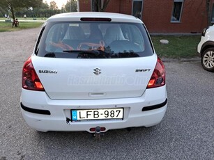 SUZUKI SWIFT 1.3 GLX CD AC