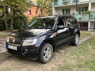 SUZUKI VITARA Grand1.9 DDiS JLX-A Limitált FRISS VIZSGA. XENON . ÖSZKEREKES