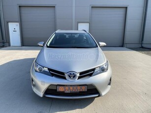 TOYOTA AURIS Touring Sports 1.8 HSD Live (Automata) Szép Állapotban!