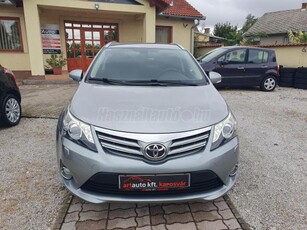 TOYOTA AVENSIS Wagon 2.0 D-4D Executive