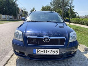 TOYOTA AVENSIS Wagon 2.0 D Sol Executive