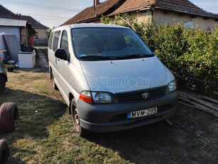 TOYOTA HI-ACE Hiace 2.5 D4-D Panel Van Long