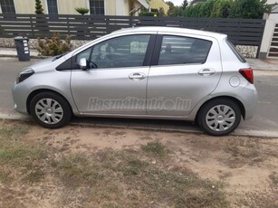 TOYOTA YARIS 1.0 Active