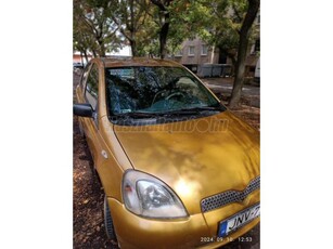 TOYOTA YARIS 1.0 Linea Sol