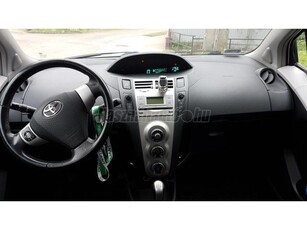 TOYOTA YARIS 1.3 Sol Ice