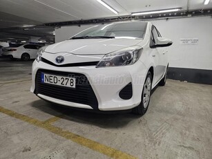 TOYOTA YARIS 1.5 HSD Eco (Automata)