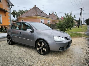 VOLKSWAGEN GOLF V 1.9 PD TDI Sportline