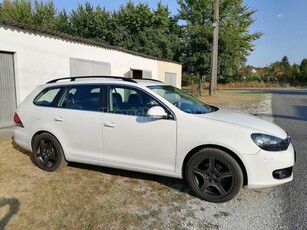 VOLKSWAGEN GOLF VI 1.6 CR TDI Perfekt