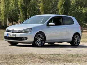 VOLKSWAGEN GOLF VI 1.6 TDi Trendline