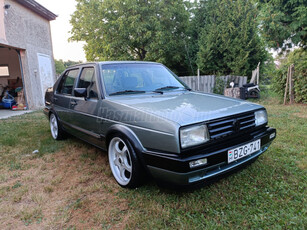 VOLKSWAGEN JETTA II 1.8 GL