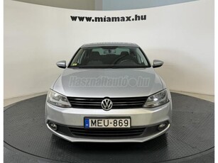 VOLKSWAGEN JETTA VI 1.6 CR TDI Comfortline magyarországi. 2 tulajdonos. leinformálható