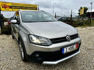 VOLKSWAGEN POLO 1.2 105 TSI Highline Cross Polo