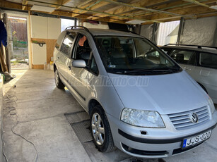 VOLKSWAGEN SHARAN 1.9 PD TDI Highline Tiptronic ic