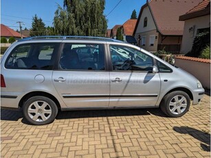 VOLKSWAGEN SHARAN 1.9 PD TDI Highline Tiptronic ic