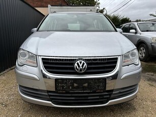 VOLKSWAGEN TOURAN 1.9 PD TDi Highline Family