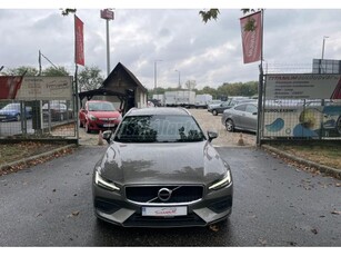 VOLVO V60 2.0 D [D3] Momentum Geartronic PANORAMA