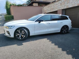 VOLVO V60 2.0 D [D3] R-Design Geartronic